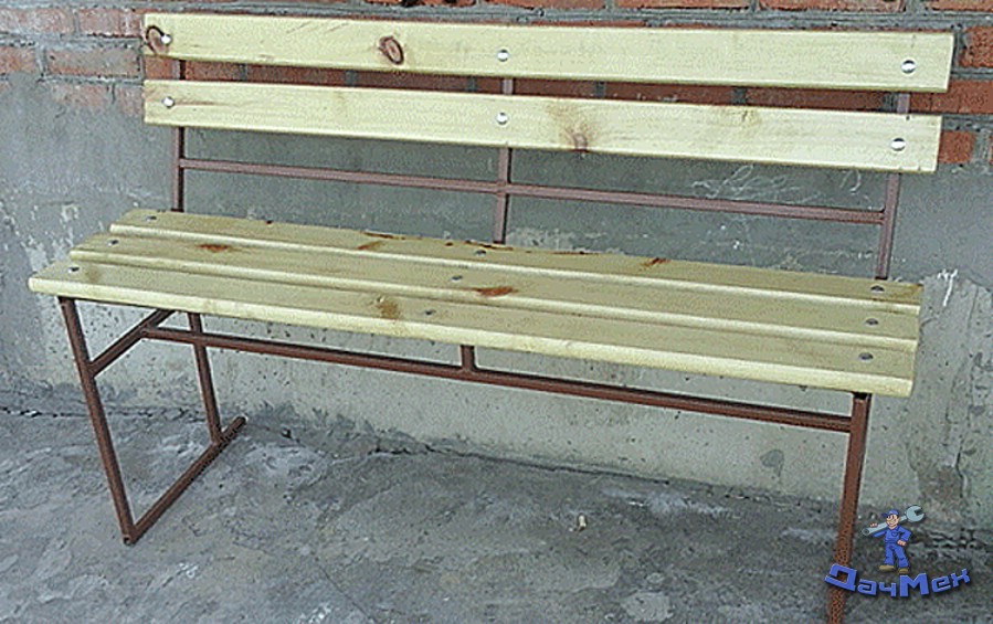 Дачная скамейка из профтрубы