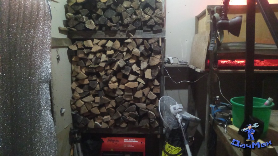 Чем топить - дрова или брикеты