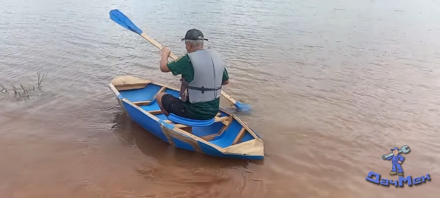 самодельная лодка из пластиковых бочек