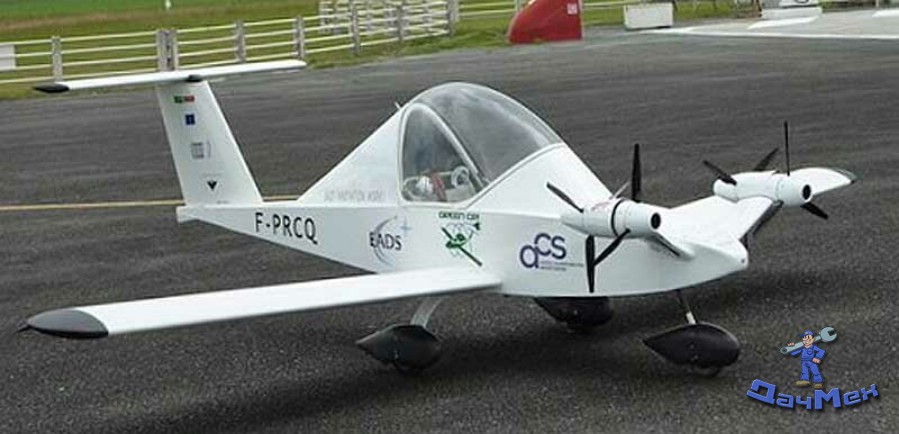 4-х моторный вариант самолета Кри-Кри с электродвигателями